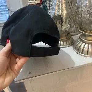 Accessories | One Size Black Balenciaga Baseball Cap In  display picture 3